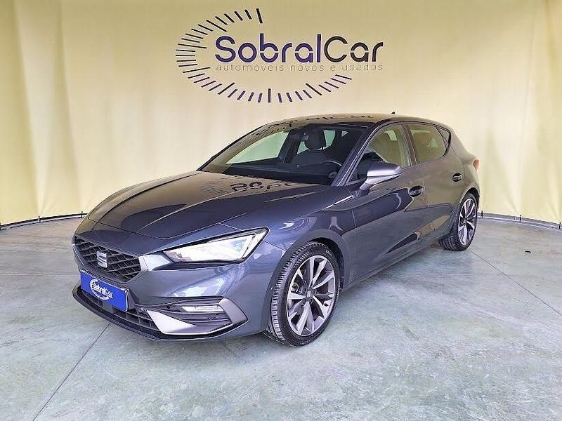 Cinzento Usado 2023 Seat Leon FR | € 23.000 (Preço justo) - Imagem 1/4