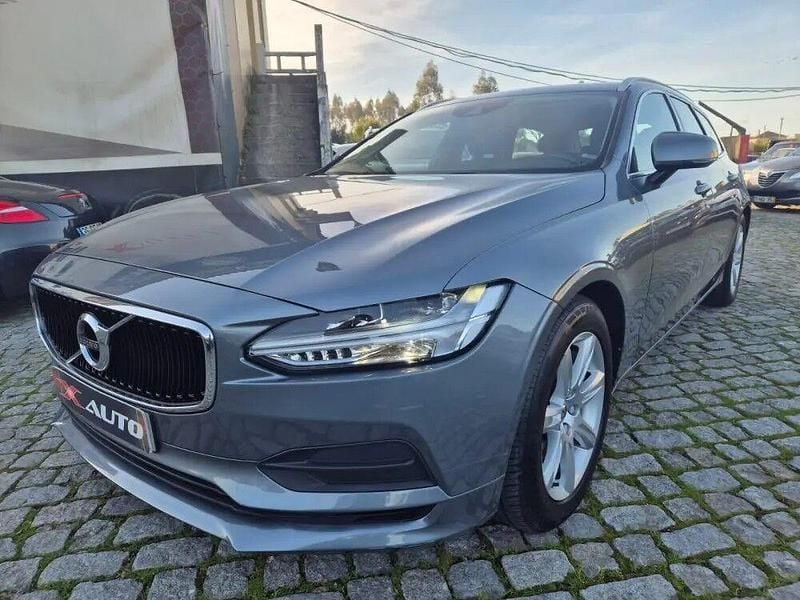 Usado Volvo V90 Momentum 190 HP (139 kW) 2017 Cinza Carrinha