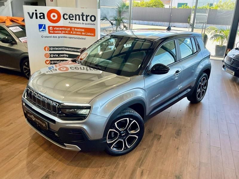 Cinza Usado 2024 Jeep Avenger Altitude SUV | € 23.350 (Preço justo) - Imagem 1/4
