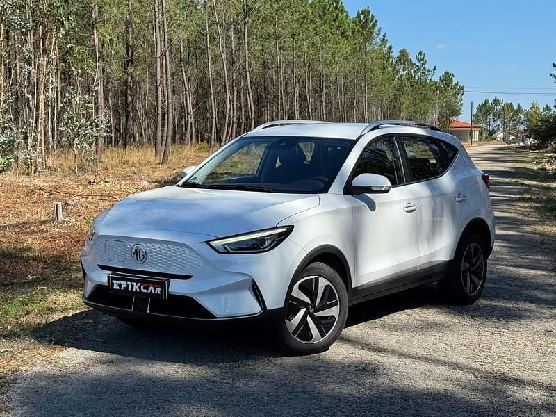 Branco Usado 2022 MG ZS Comfort SUV | € 18.497 (Bom preço) - Imagem 1/4