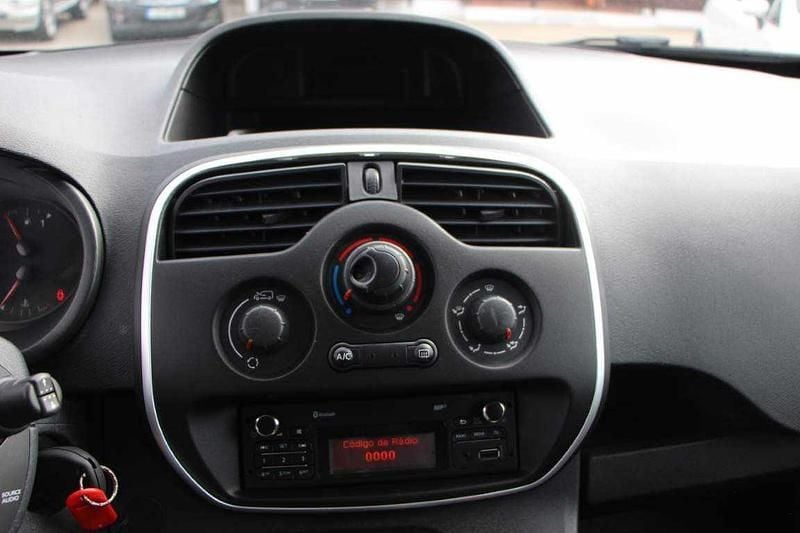 Usado Renault Kangoo 90 HP (66 kW) 2019 Branco Carrinha