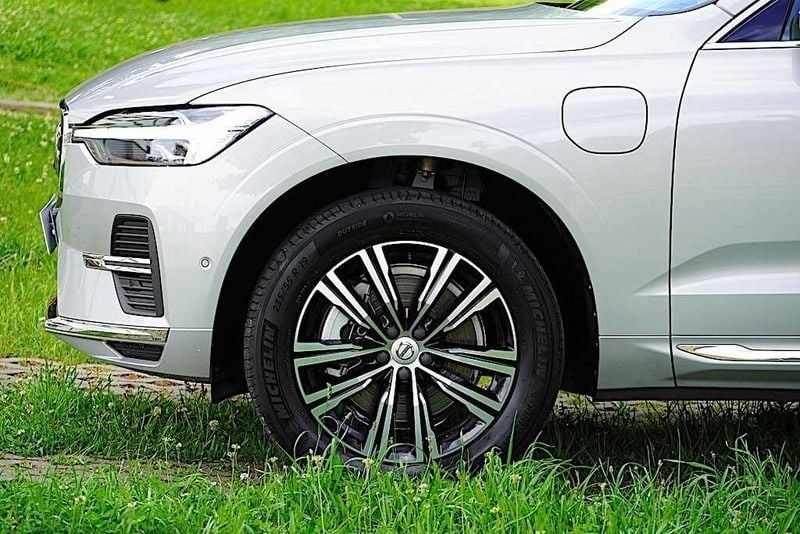 Usado Volvo XC60 Inscription 350 HP (257 kW) 2022 Cinza SUV