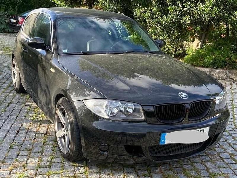 Usado BMW 123 204 HP (150 kW) 2008 Preto Citadino