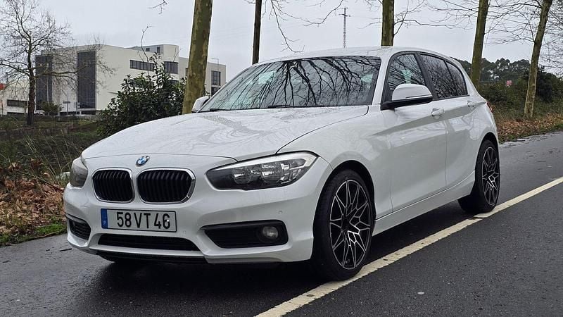 Usado BMW 116 Sport Line 116 HP (85 kW) 2015 Branco Citadino