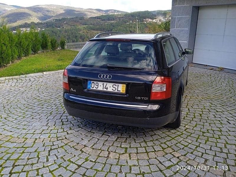 Usado 2001 Audi A4 Carrinha | € 3.900 (Bom preço) - Imagem 1/4