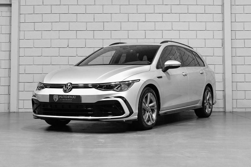 Cinza Usado 2022 VW Golf VIII R-line Carrinha | € 28.450 - Imagem 1/4