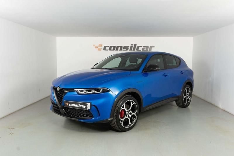 Azul Usado 2023 Alfa Romeo Tonale Veloce SUV | € 35.980 (Preço justo) - Imagem 1/4