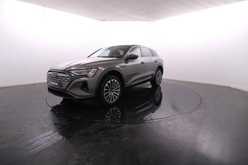 Cinzento Usado 2023 Audi Q8 e-tron SUV | € 52.950 (Bom preço) - Imagem 1/4