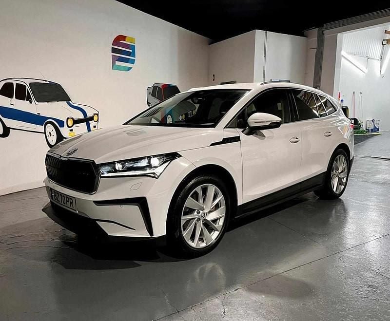 Branco Usado 2021 Skoda Enyaq iV SUV | € 24.990 (Bom preço) - Imagem 1/4