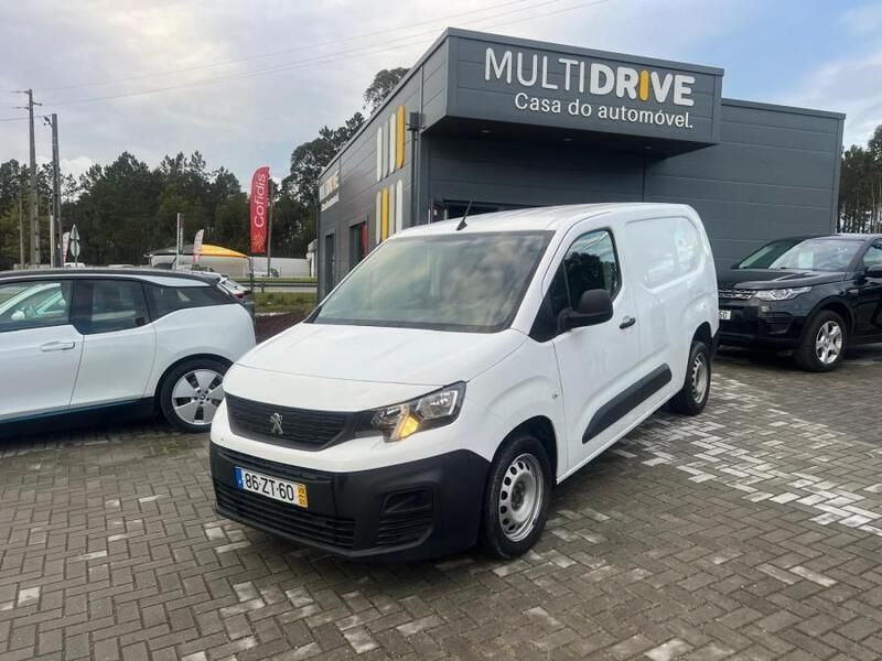 Branco Usado 2020 Peugeot Partner Monovolume | € 12.990 (Preço justo) - Imagem 1/4