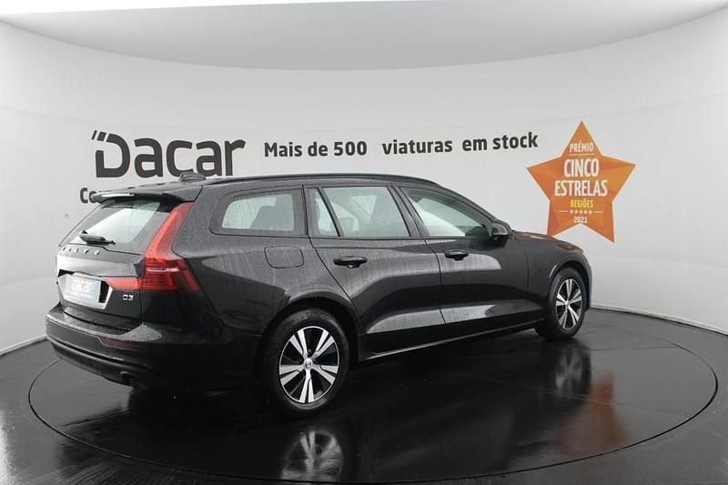 Usado Volvo V60 150 HP (110 kW) 2020 Preto Carrinha
