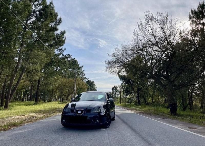 Usado Seat Ibiza Sport 130 HP (95 kW) 2002 Citadino