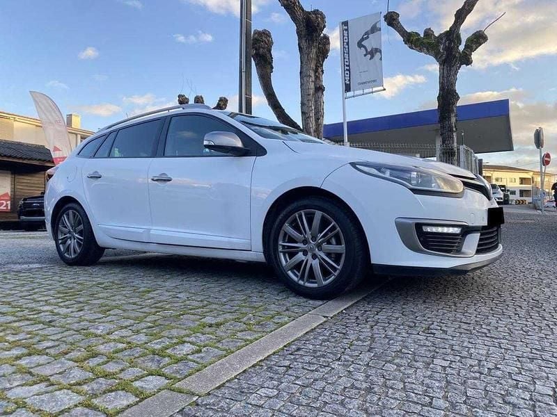 Usado Renault Mégane III 130 HP (95 kW) 2014 Branco Carrinha