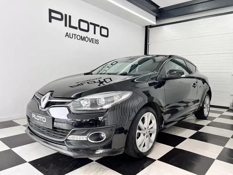 Preto Usado 2014 Renault Mégane Coupé Dynamique Coupé | € 9.990 - Imagem 1/4