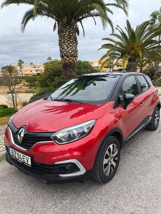 Usado Renault Captur 120 HP (88 kW) 2018 SUV