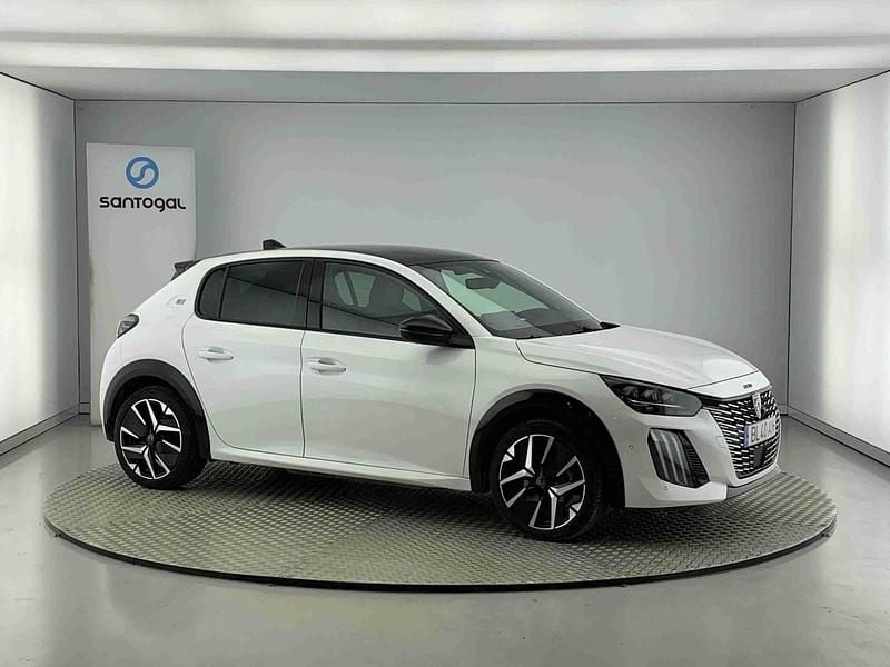 Branco Usado 2024 Peugeot e-208 GT Citadino | € 28.990 (Preço justo) - Imagem 1/4