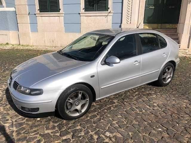 Usado 2004 Seat Leon Sedan | € 3.800 - Imagem 1/4