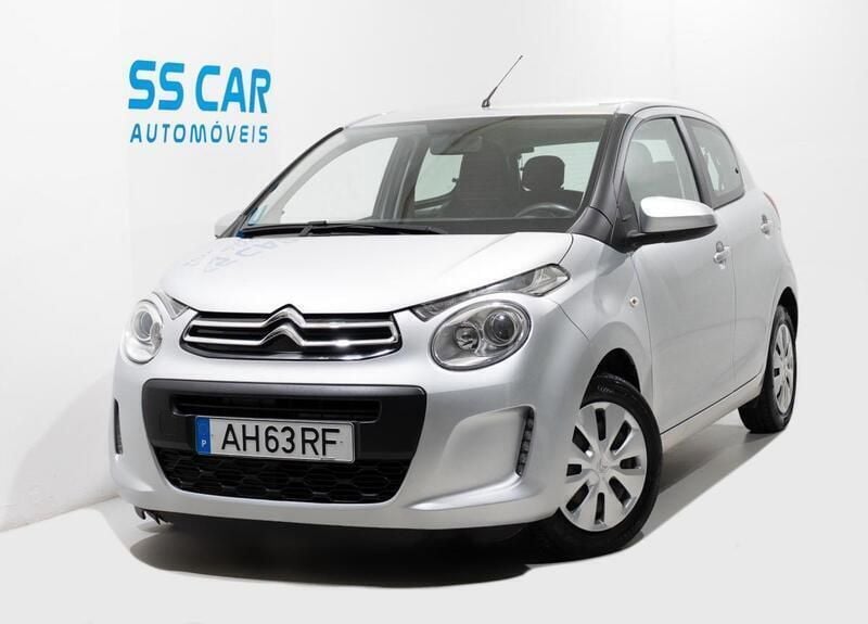 Cinza Usado 2021 Citroën C1 Feel Citadino | € 9.480 (Bom preço) - Imagem 1/4