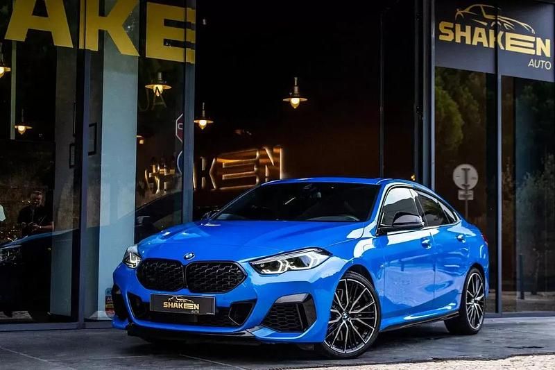 Azul Usado 2020 BMW M235 Coupé | € 45.900 - Imagem 1/4