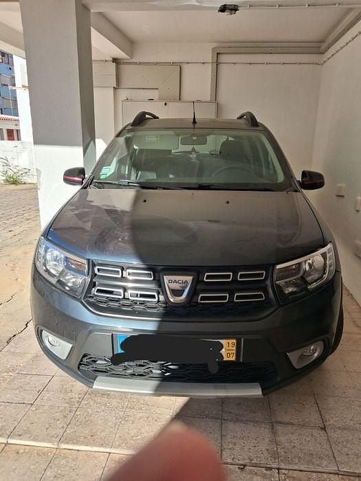 Usado 2019 Dacia Sandero Stepway Citadino | € 12.000 (Preço justo) - Imagem 1/4