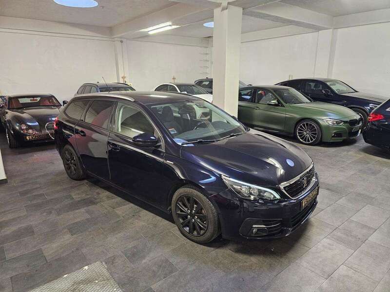 Azul Usado 2019 Peugeot 308 | € 11.500 (Super Preço) - Imagem 1/4