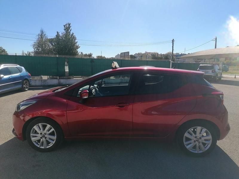 Usado Nissan Micra Acenta 100 HP (73 kW) 2020 Vermelho Citadino