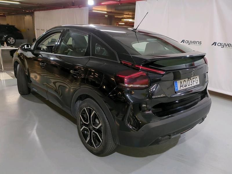 Usado Citroën e-C4 Feel 100 kW (136 HP) 2022 Preto
