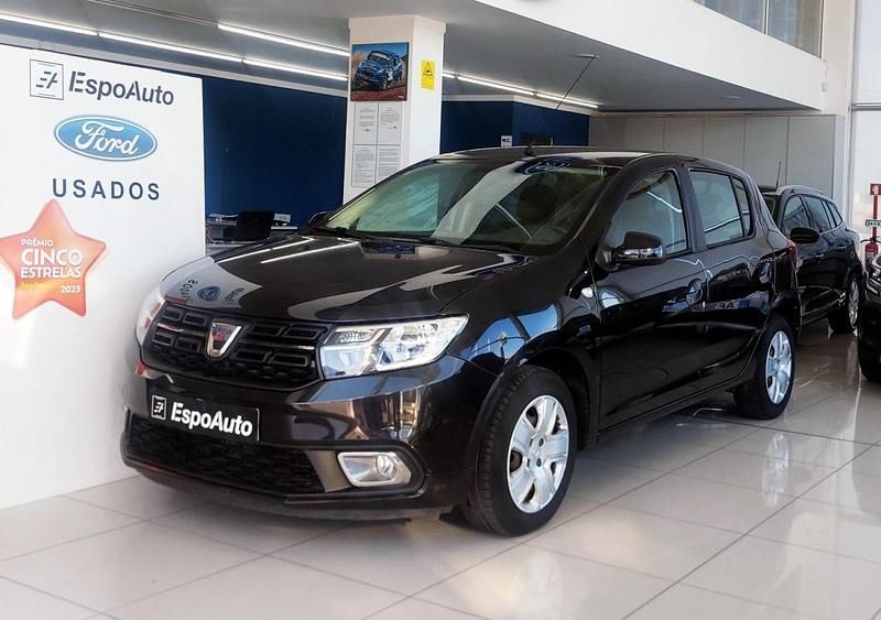Preto Usado 2020 Dacia Sandero Comfort Citadino | € 11.990 (Preço justo) - Imagem 1/4