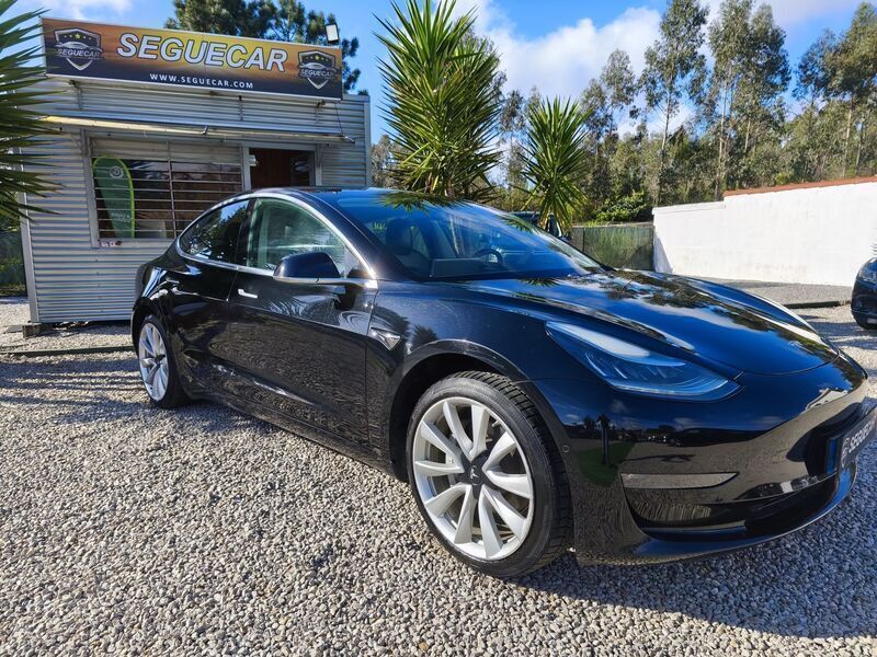 Preto Usado 2019 Tesla Model 3 Long Range Sedan | € 28.000 (Caro) - Imagem 1/4