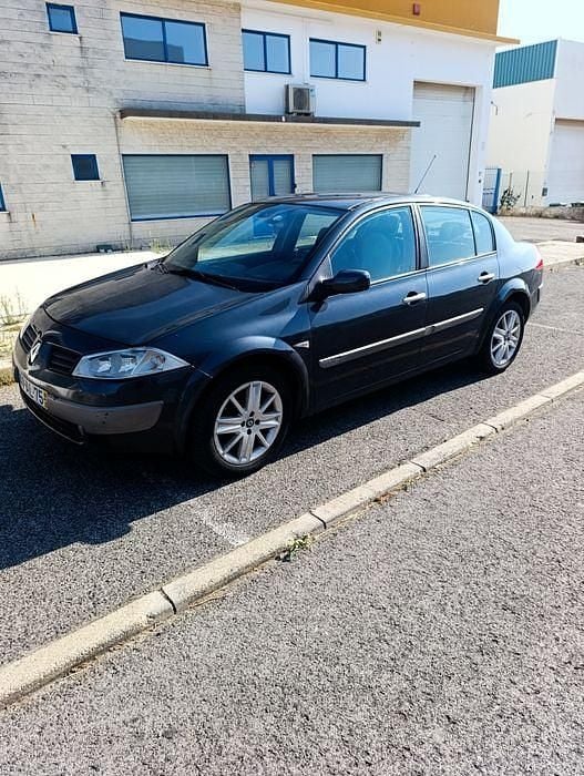 Usado 2005 Renault Mégane II Sedan | € 2.600 (Preço justo) - Imagem 1/4