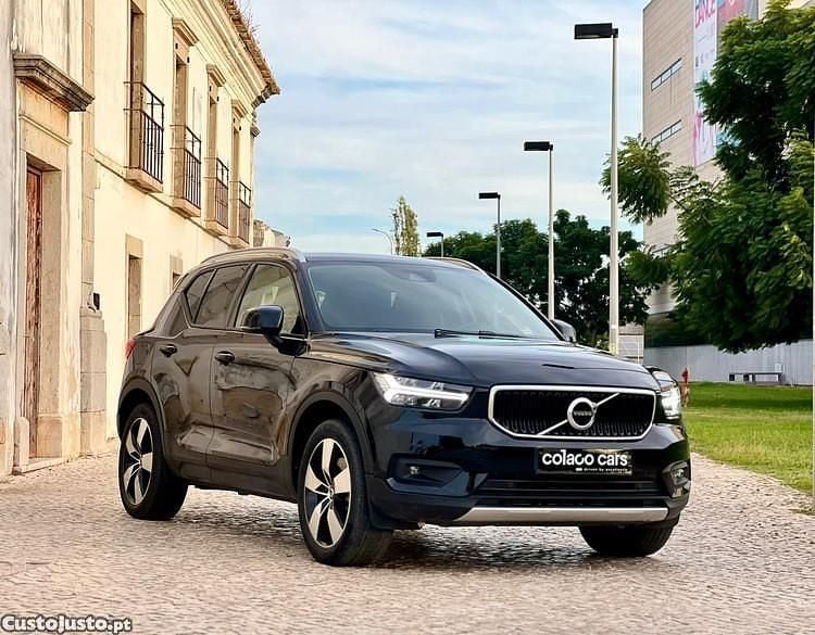 Usado Volvo XC40 Inscription 262 HP (192 kW) 2020 Preto SUV