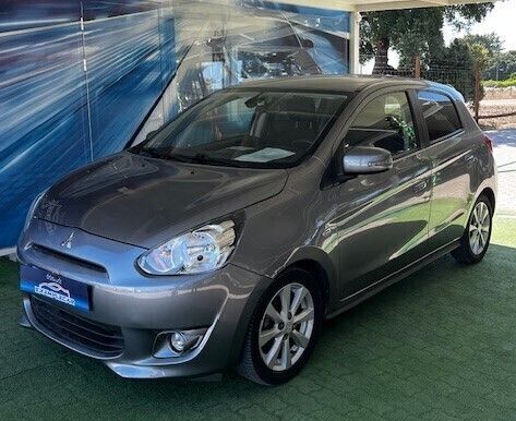 Cinza Usado 2016 Mitsubishi Space Star Intense | € 9.450 (Preço elevado) - Imagem 1/4