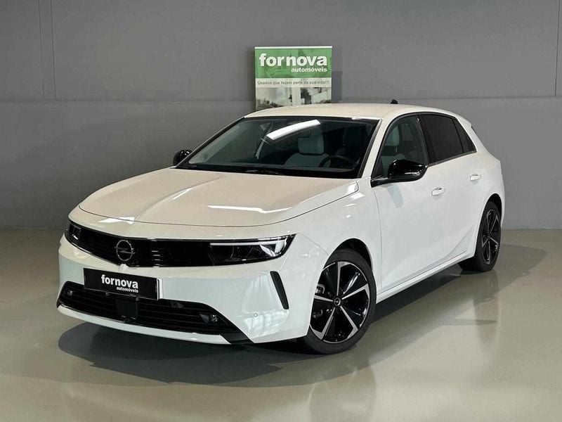 Branco Usado 2023 Opel Astra Carrinha | € 21.990 (Preço justo) - Imagem 1/4