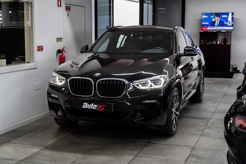 Preto Usado 2021 BMW X4 SUV | € 49.750 (Bom preço) - Imagem 1/4