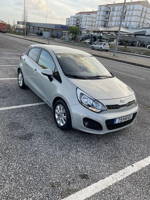 Usado 2012 Kia Rio Sedan | € 6.500 (Preço justo) - Imagem 1/4