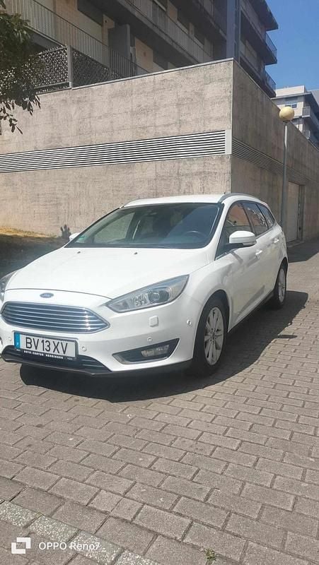 Branco Usado 2015 Ford Focus | € 8.500 (Bom preço) - Imagem 1/4