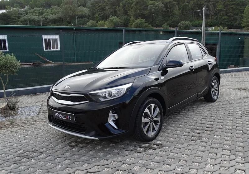 Preto Usado 2021 Kia Stonic Urban SUV | € 13.690 (Bom preço) - Imagem 1/4