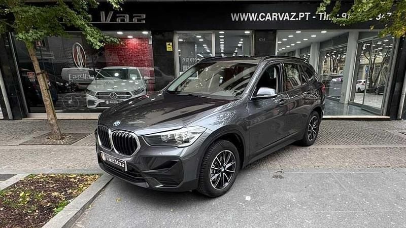 Cinza Usado 2020 BMW X1 Advantage SUV | € 20.950 (Bom preço) - Imagem 1/4