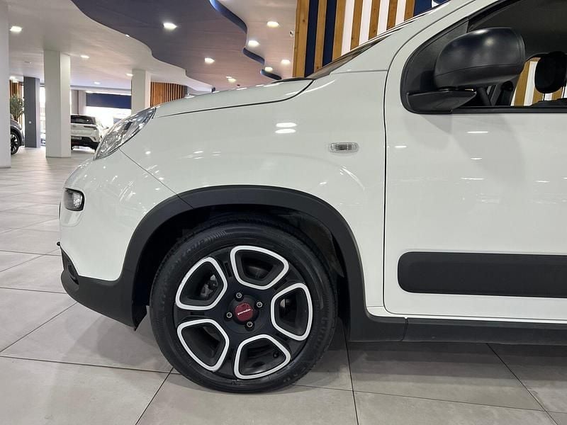 Usado Fiat Panda City Life 70 HP (51 kW) 2022 Branco Citadino