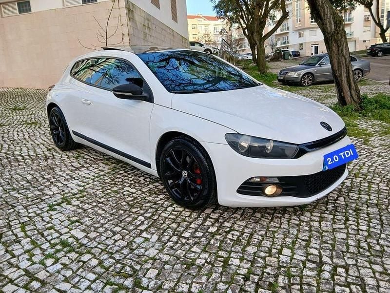 Usado VW Scirocco 140 HP (102 kW) 2010 Coupé