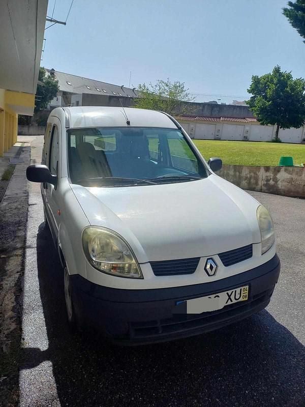 Branco Usado 2004 Renault Kangoo Monovolume | € 5.000 - Imagem 1/4
