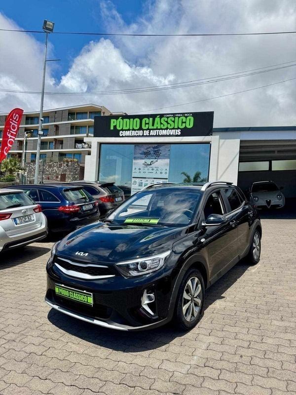 Preto Usado 2022 Kia Stonic SUV | € 17.900 (Preço elevado) - Imagem 1/4
