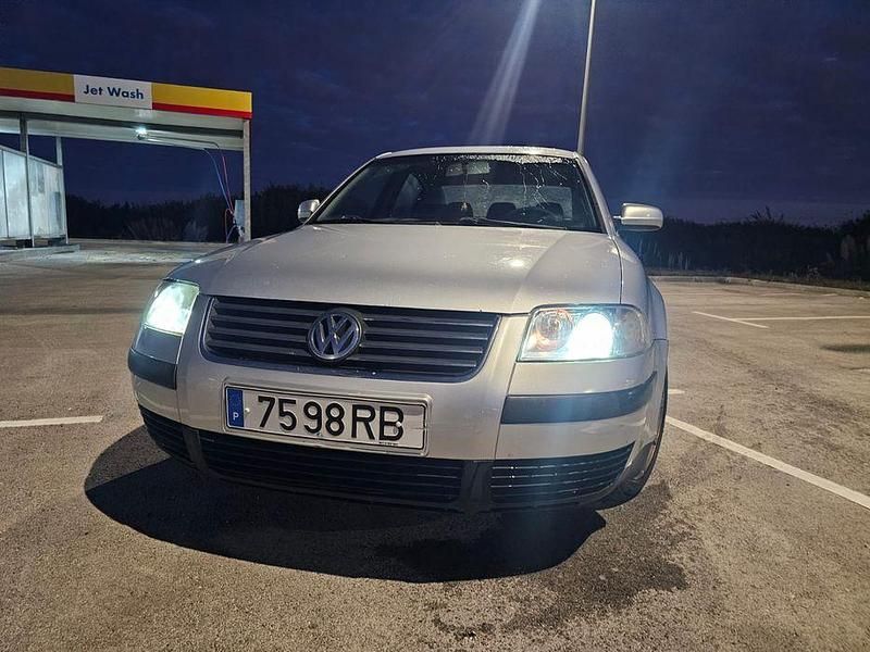 Usado VW Passat 115 HP (84 kW) 2001 Sedan