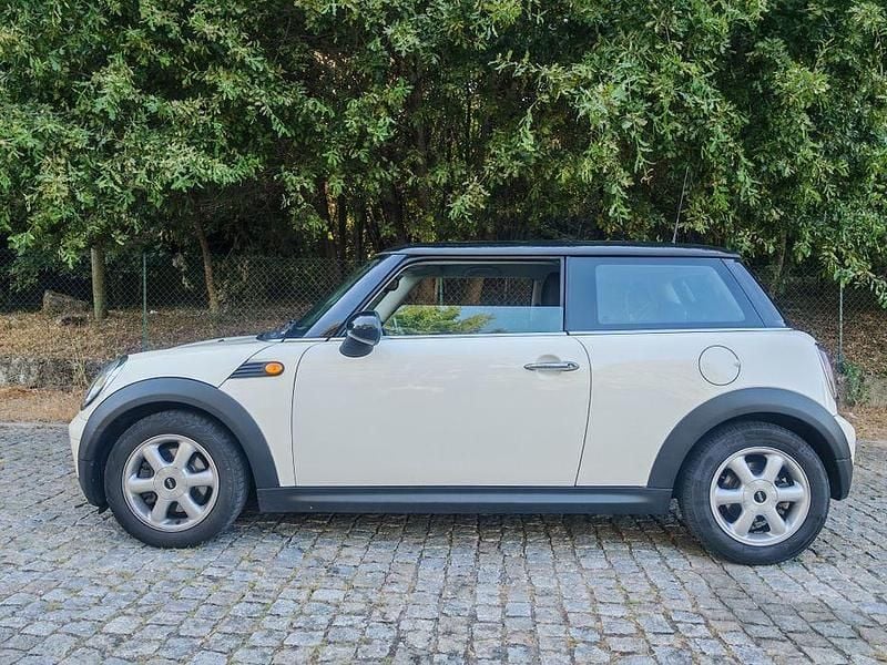 Usado Mini Cooper 95 HP (69 kW) 2008 Citadino