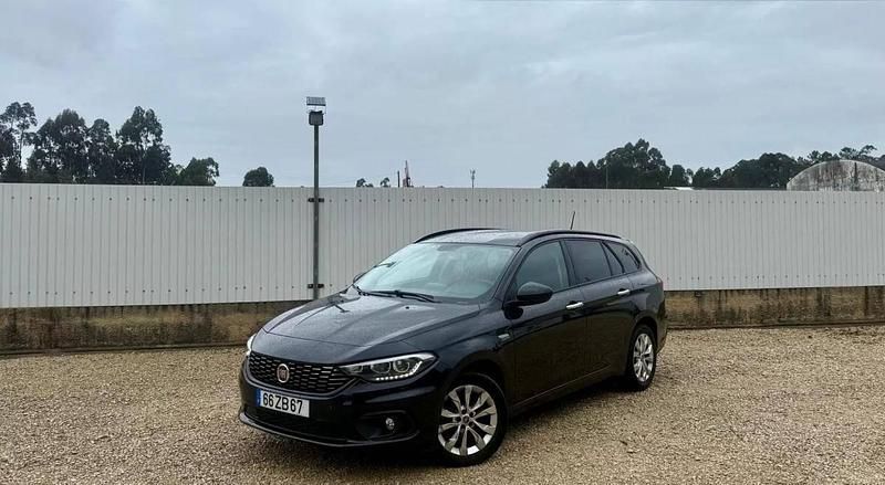 Preto Usado 2019 Fiat Tipo Lounge Carrinha | € 12.900 (Preço justo) - Imagem 1/2
