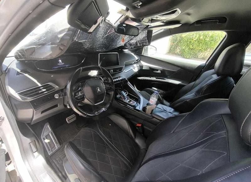 Usado Peugeot 5008 177 HP (130 kW) 2018 Cinzento SUV