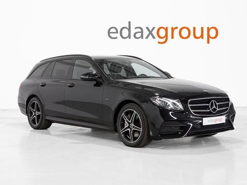 Preto Usado 2020 Mercedes E300 AMG line Carrinha | € 31.990 (Preço justo) - Imagem 1/4