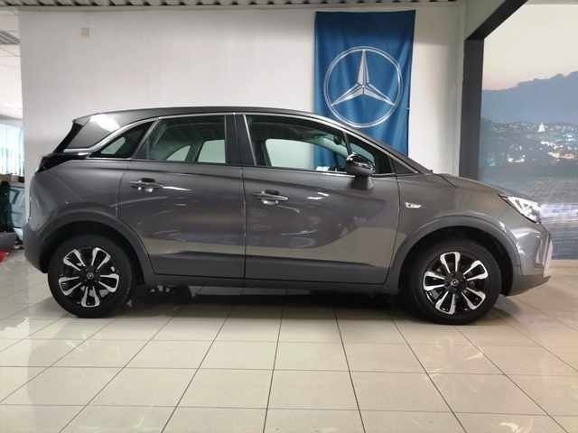 Usado Opel Crossland X 102 HP (75 kW) 2022 Cinzento SUV