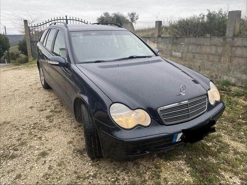 Usado 2002 Mercedes C220 Sedan | € 4.000 (Super Preço) - Imagem 1/4