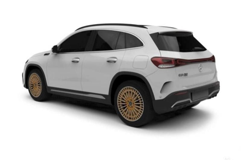 Branco Usado 2024 Mercedes EQA250+ AMG line SUV | € 45.900 (Preço justo) - Imagem 1/4